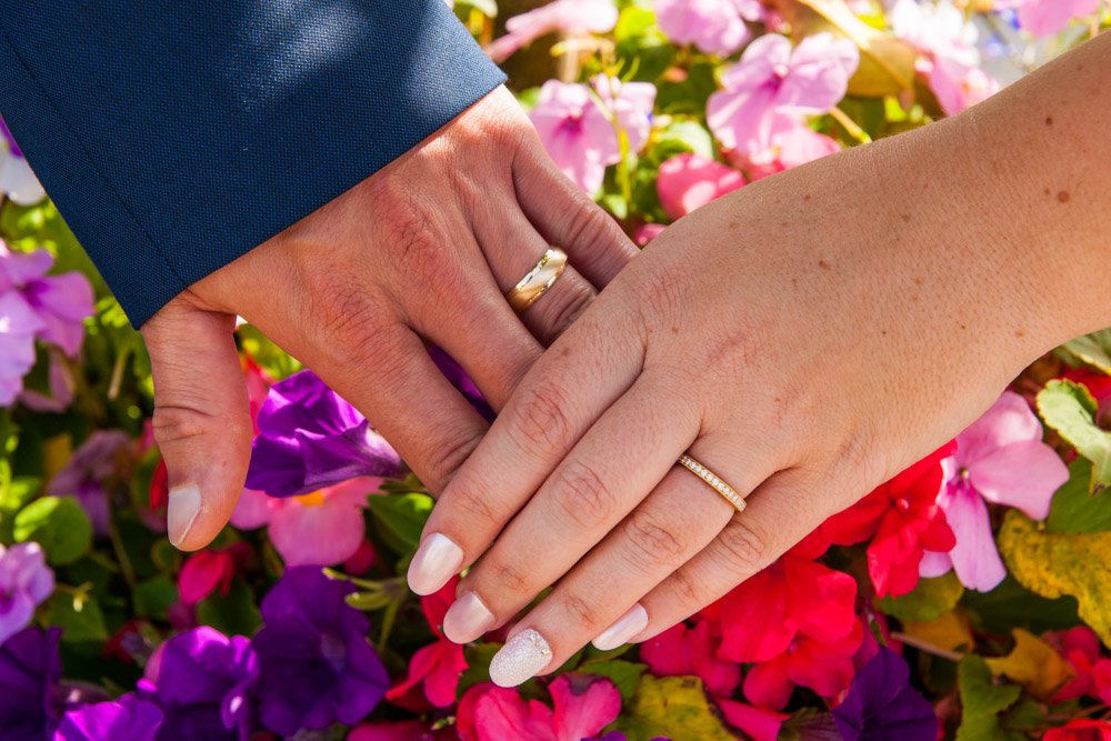 wedding rings close up of the hands