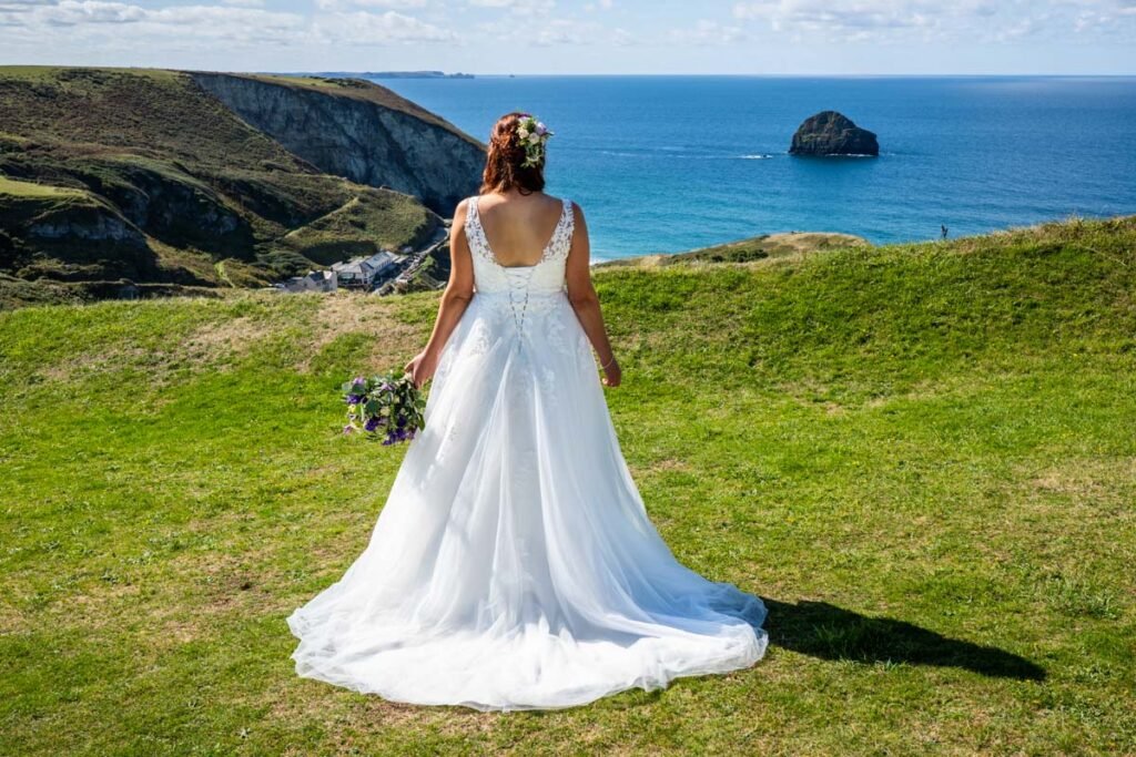 bride portrait overlooking the sea