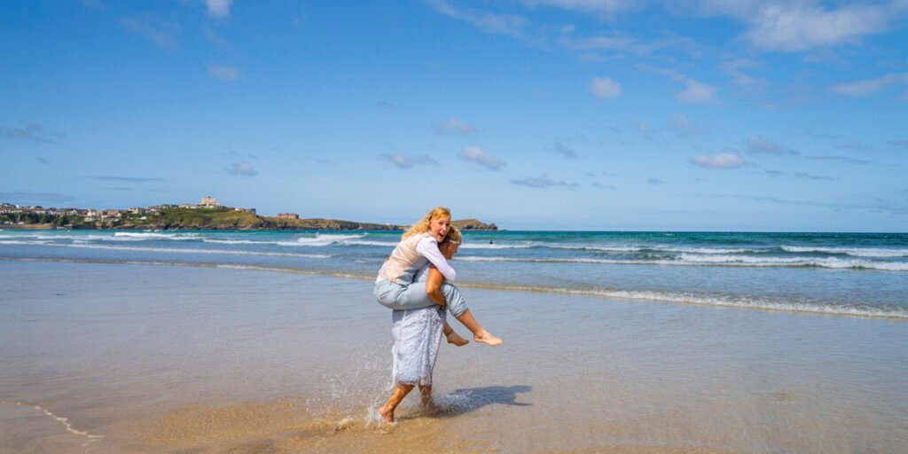 newquay lgbt wedding bride and bride on the beach