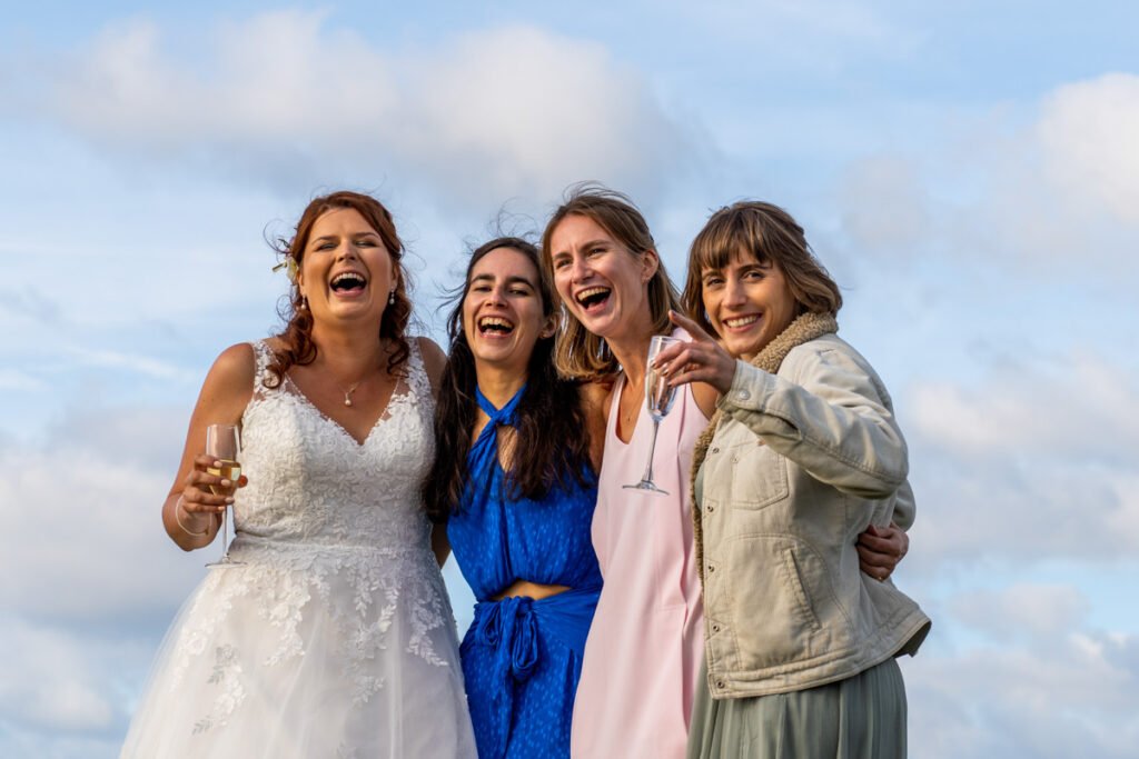 bride with girlfriends