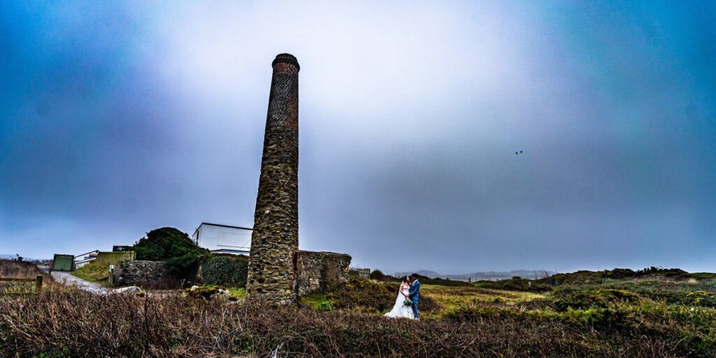 Bride and groom at a cornwall mine engine house