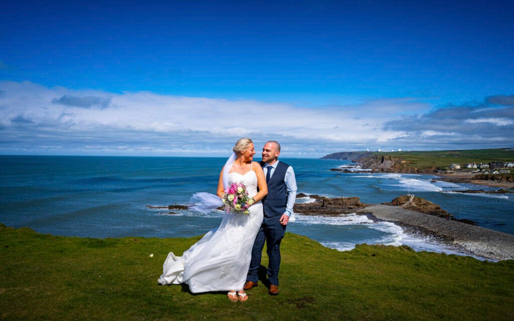 Bride and Groom on the cliffs at bude cornwall